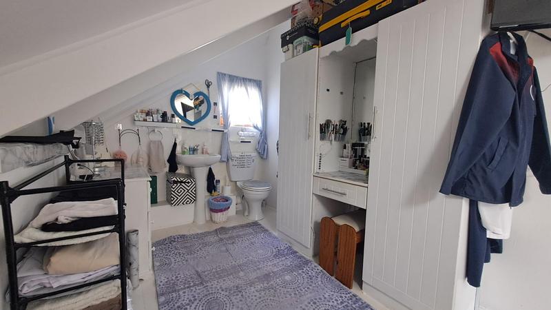 1 Bedroom Property for Sale in Stilbaai East Western Cape